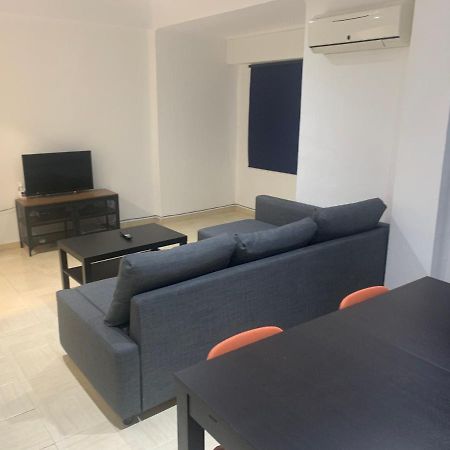 Apartamento Cinta 3 Habitaciones セビリア エクステリア 写真