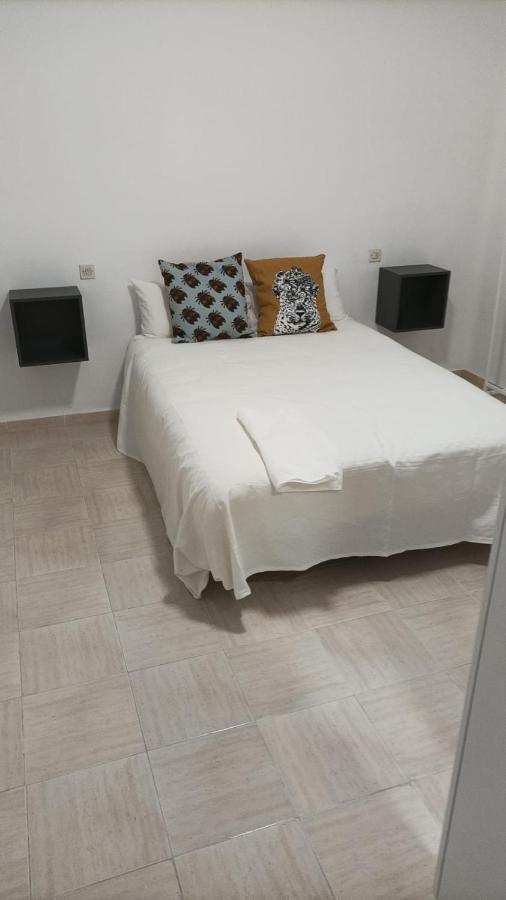 Apartamento Cinta 3 Habitaciones セビリア エクステリア 写真
